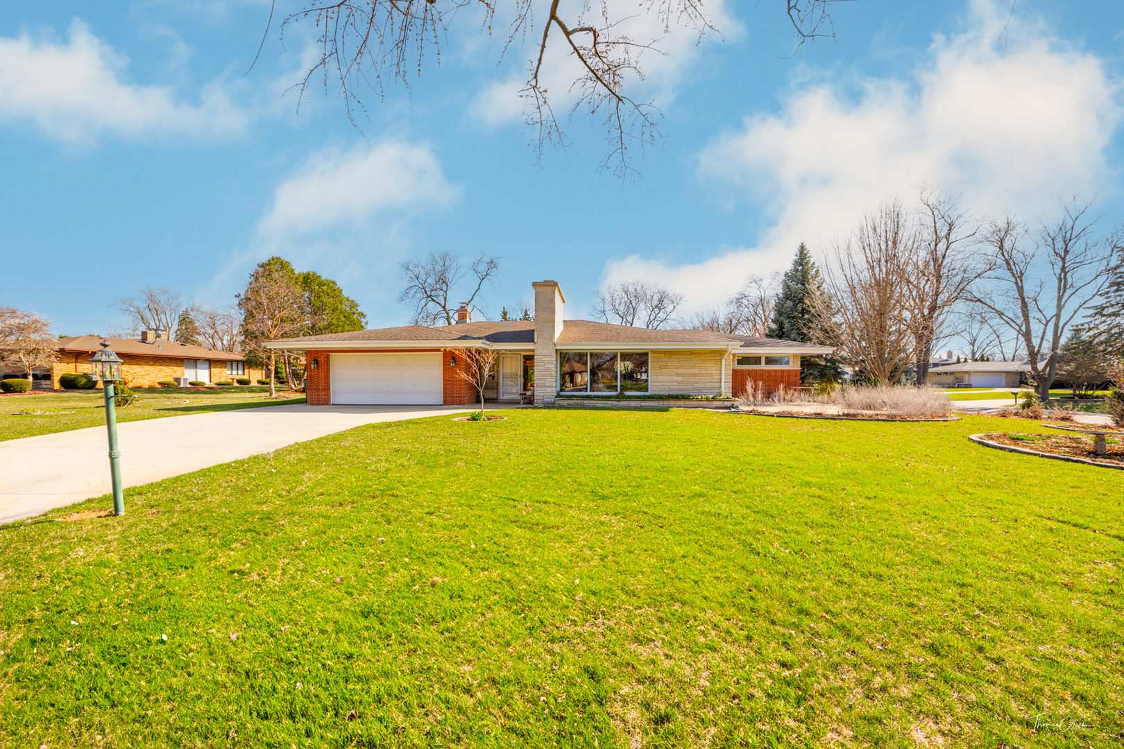 3012 38th Street, Oak Brook, IL 60523