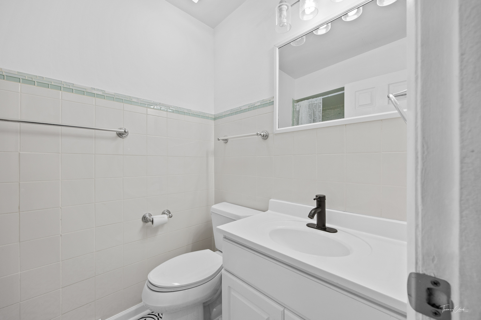 7808 Woodward Avenue #41-4G, Woodridge, IL 60517