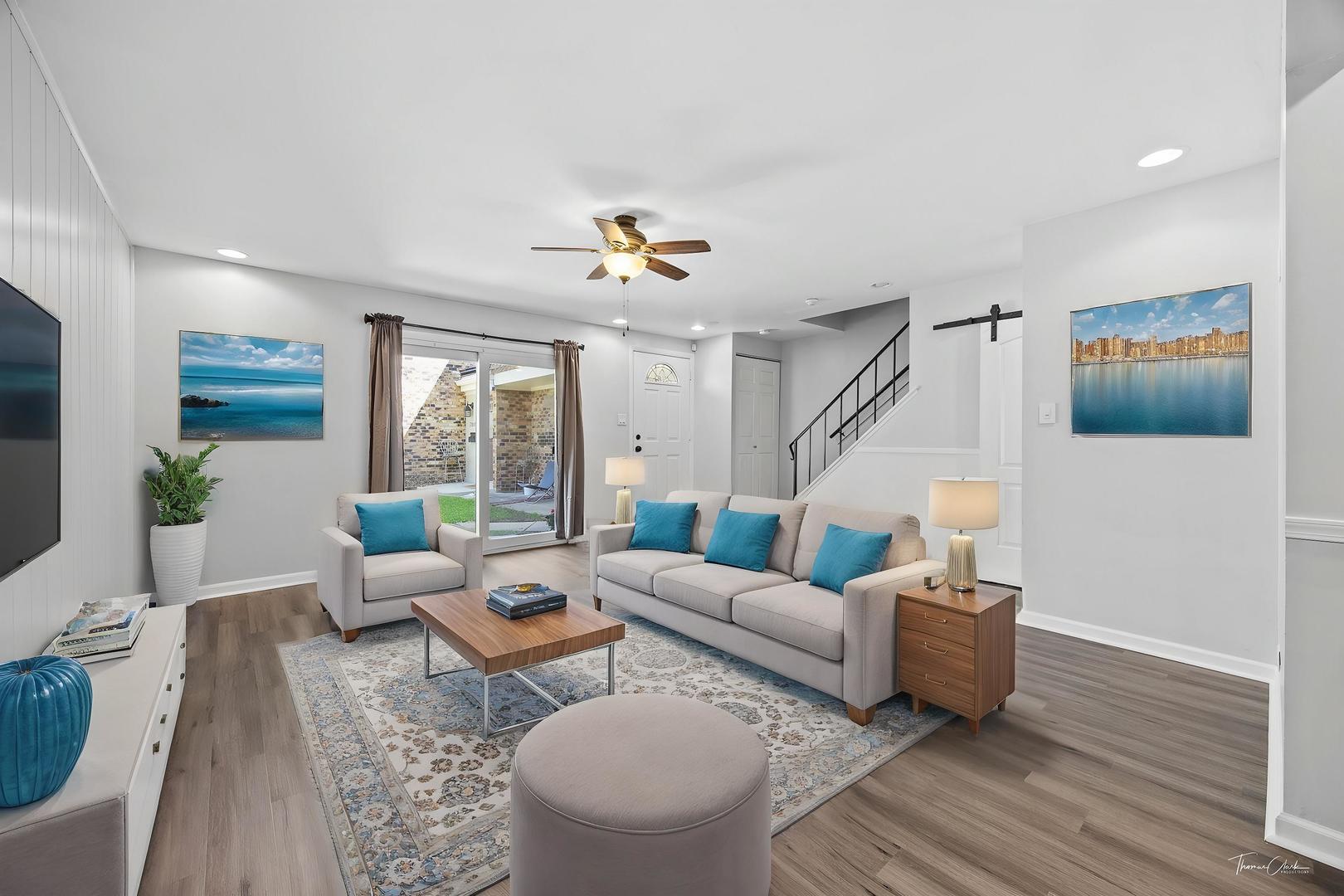 7808 Woodward Avenue #41-4G, Woodridge, IL 60517