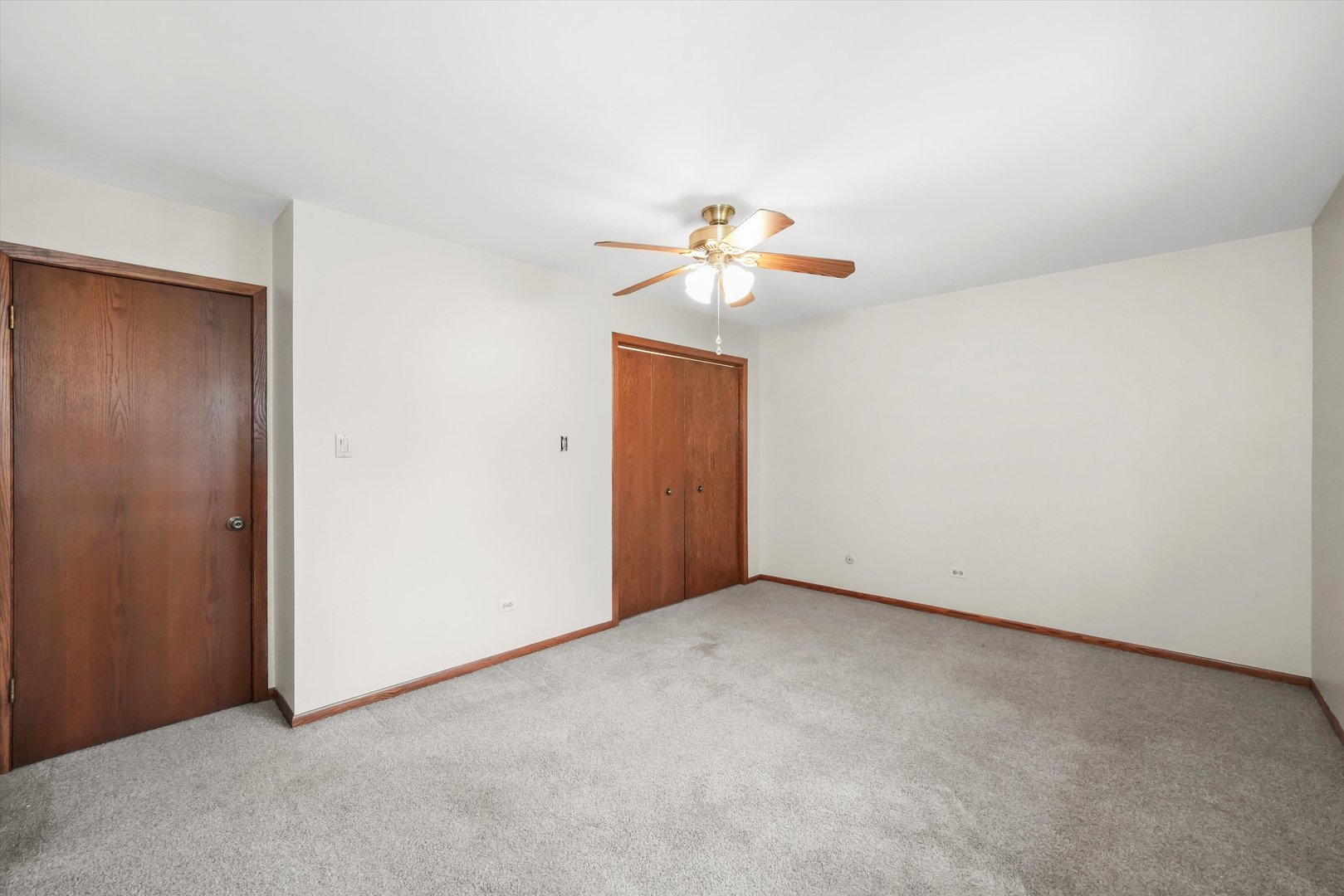 7044 W 85th Street, Burbank, IL 60459