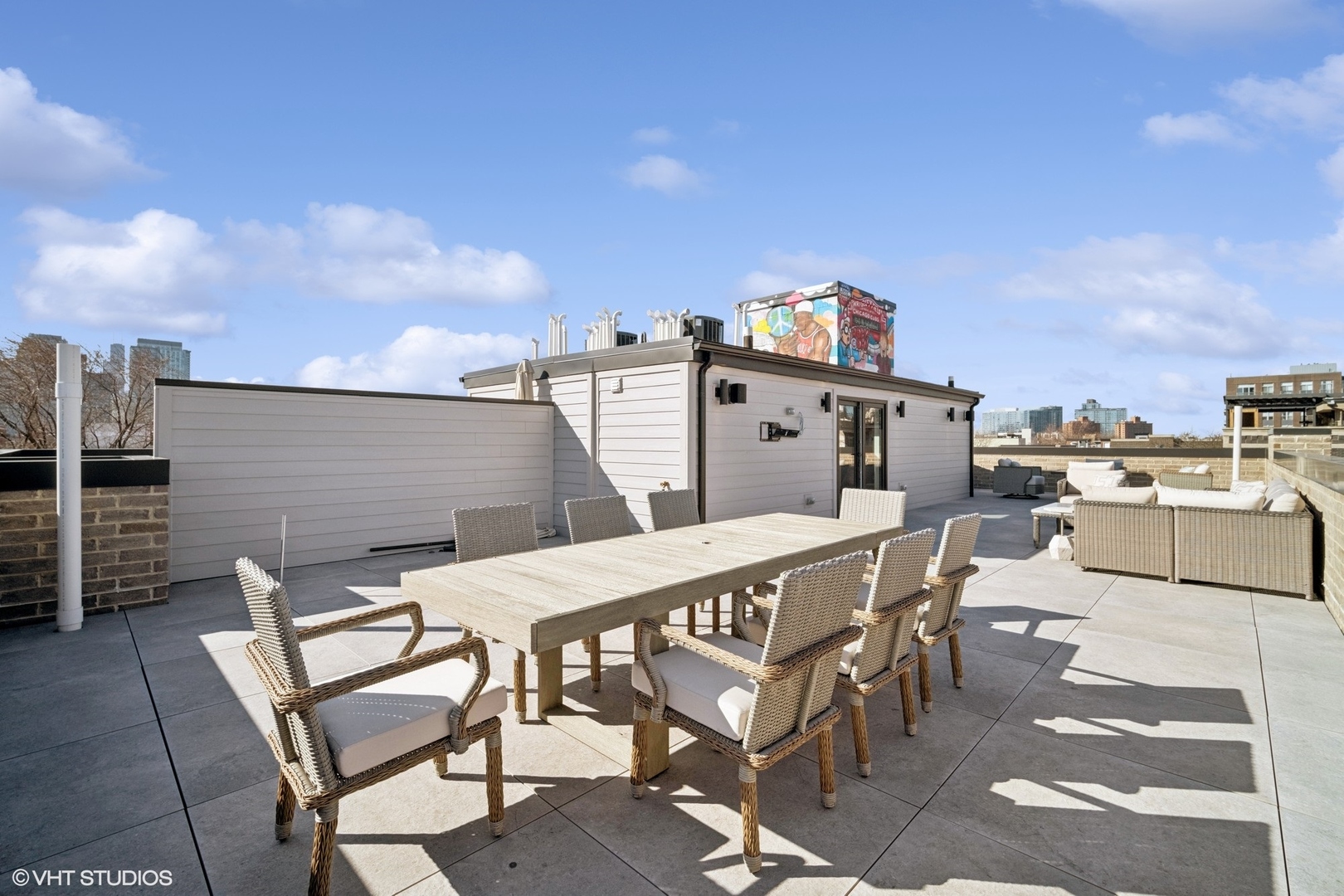 1543 N Wieland Street #PH-N, Chicago, IL 60610