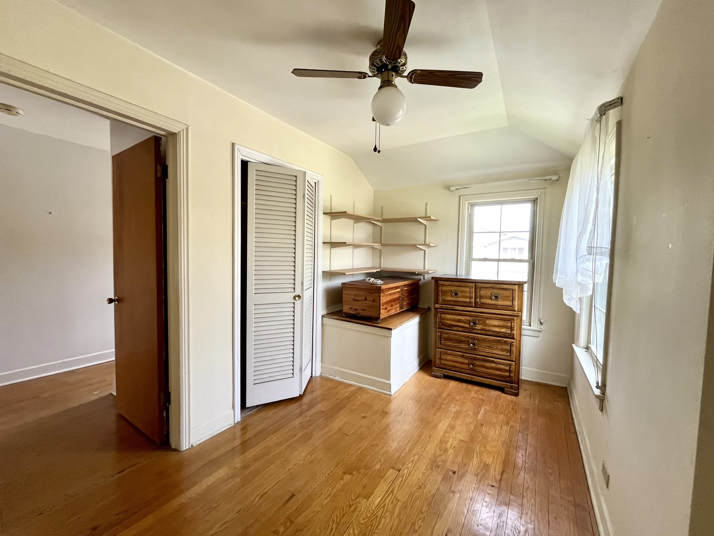 1140 Blanchan Avenue, La Grange Park, IL 60526