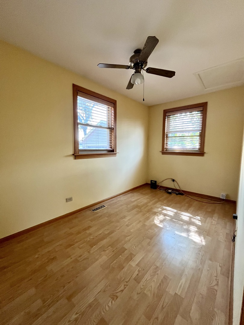 1140 Blanchan Avenue, La Grange Park, IL 60526