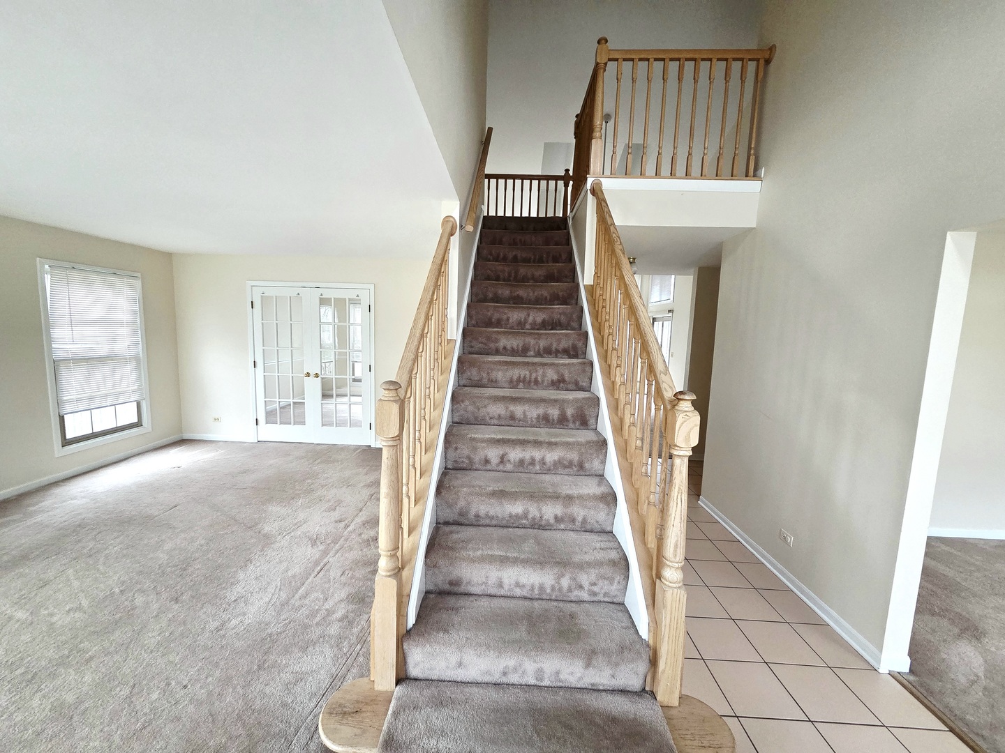 65 Nicolette Avenue, Schaumburg, IL 60173