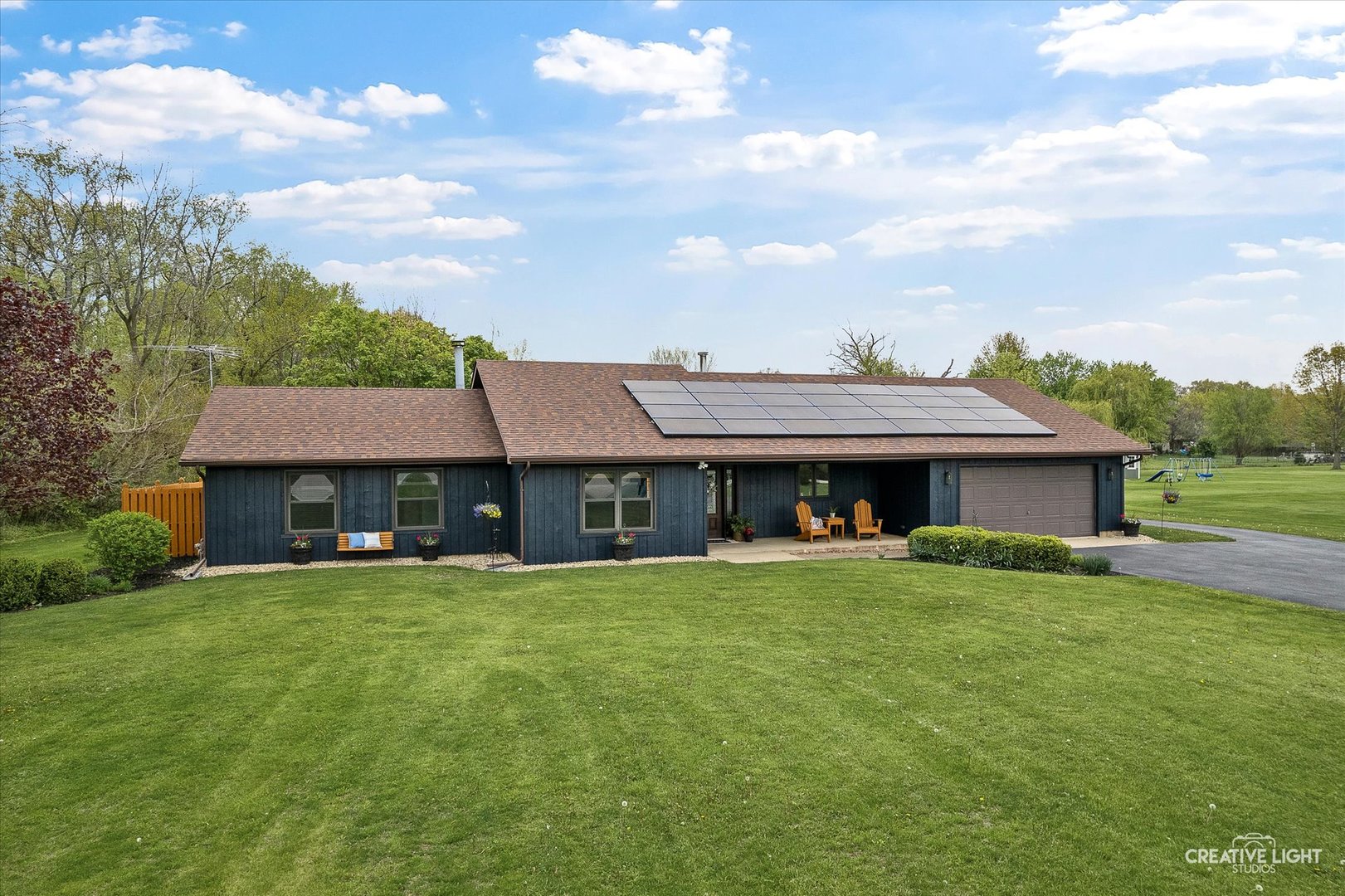 911 E Main Street, Plano, IL 60545