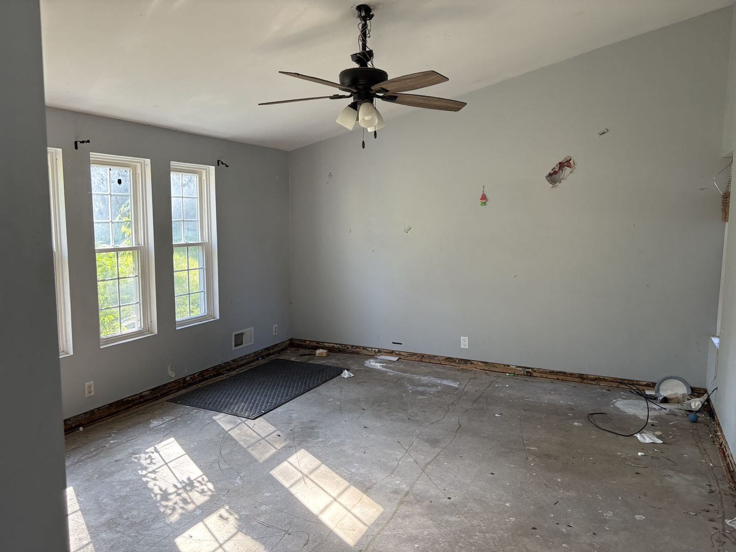 3N750 Wood Dale Road, Addison, IL 60101