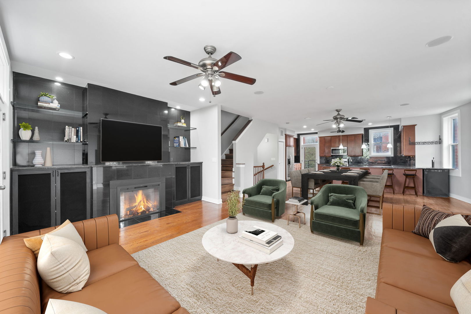 2864 N Riverwalk Drive, Chicago, IL 60618