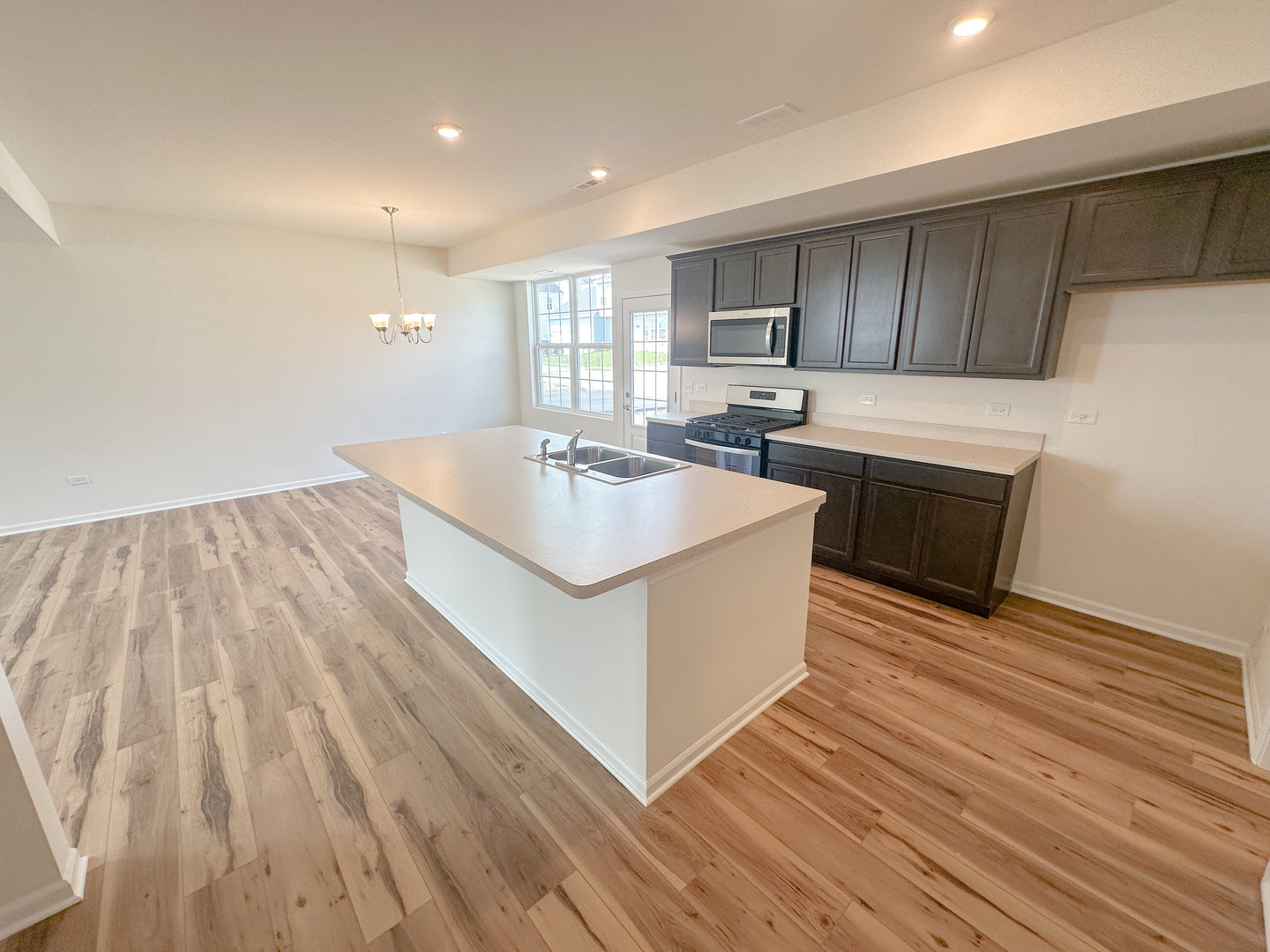 991 Celebration Drive, Aurora, IL 60504