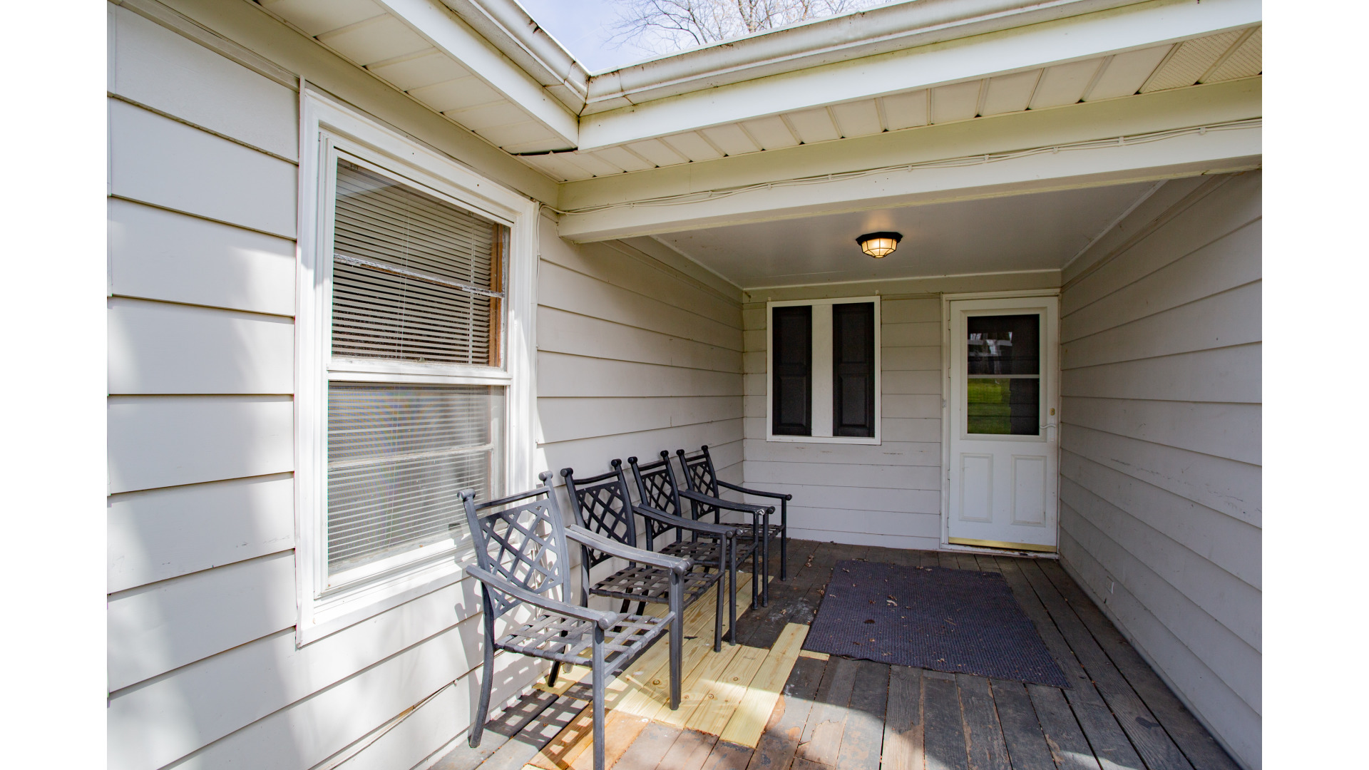 649 S Main Street, Naperville, IL 60540