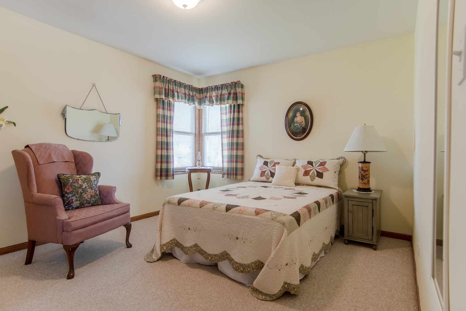 1221 Cambridge Court, Shorewood, IL 60404