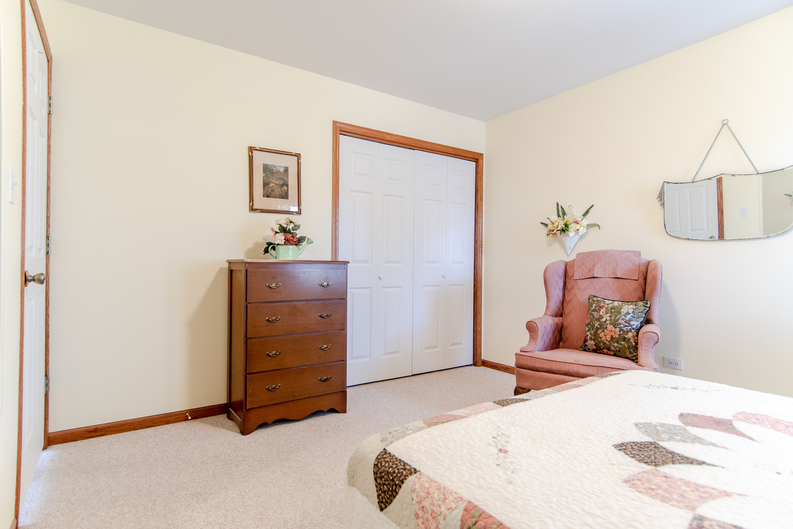 1221 Cambridge Court, Shorewood, IL 60404
