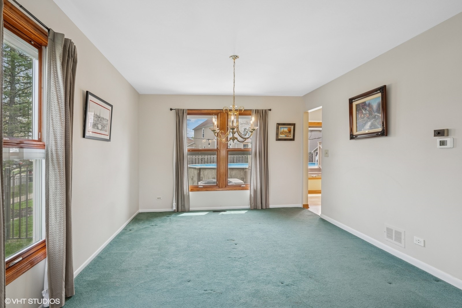 4351 N Cottonwood Trail, Hoffman Estates, IL 60192