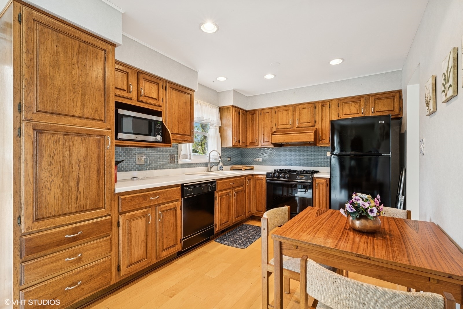 1466 E Anderson Drive, Palatine, IL 60074