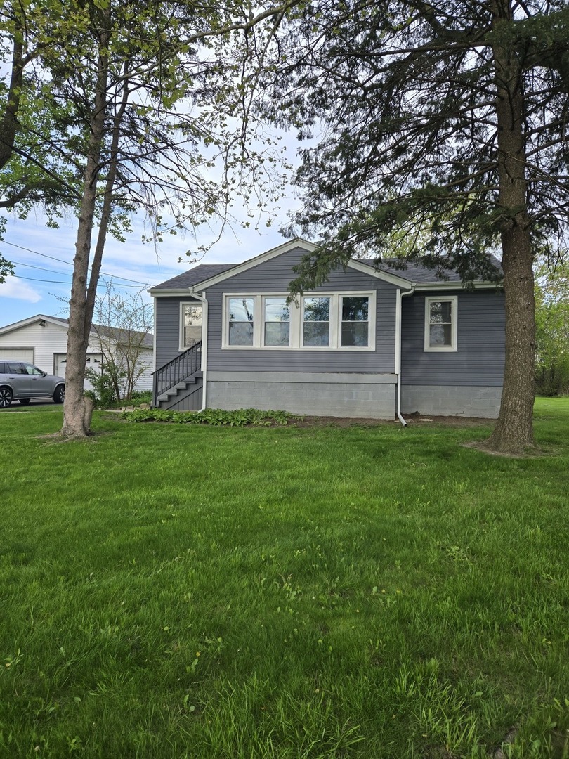 20741 BURNHAM Avenue, Lynwood, IL 60411