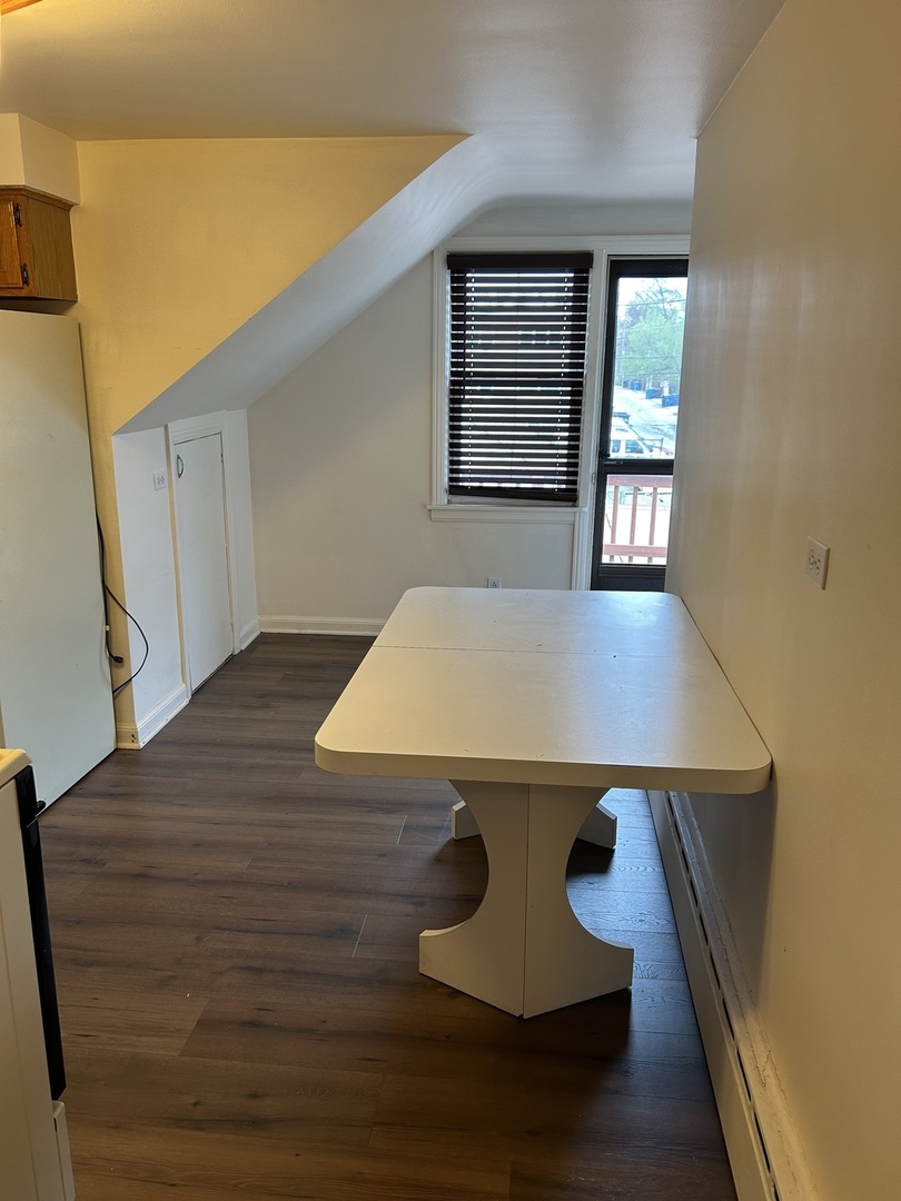 7172 W Armitage Avenue, Chicago, IL 60707