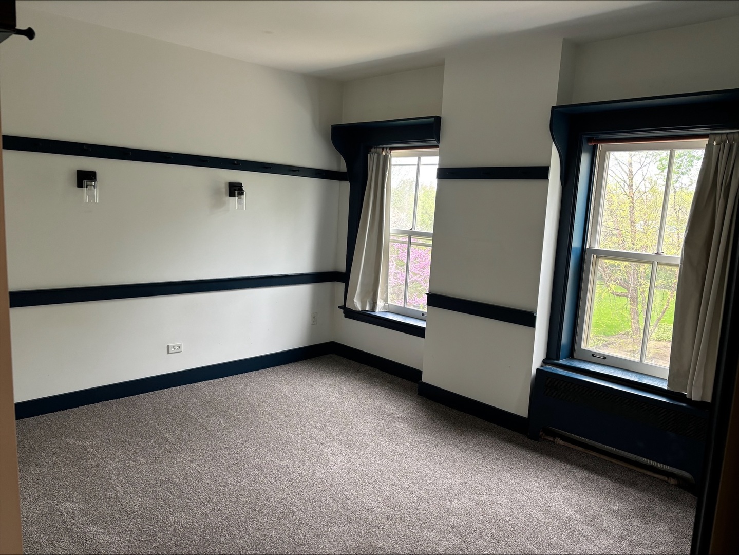 1309 Oswego Road, Naperville, IL 60540
