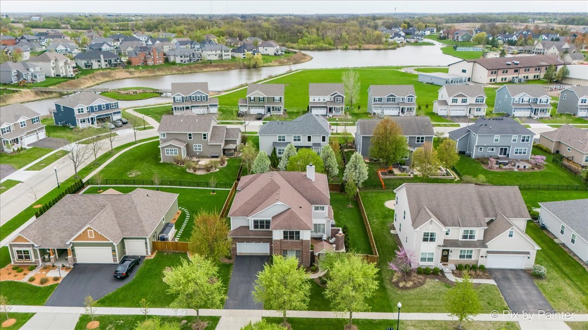 3633 Fewflower Court, Elgin, IL 60124