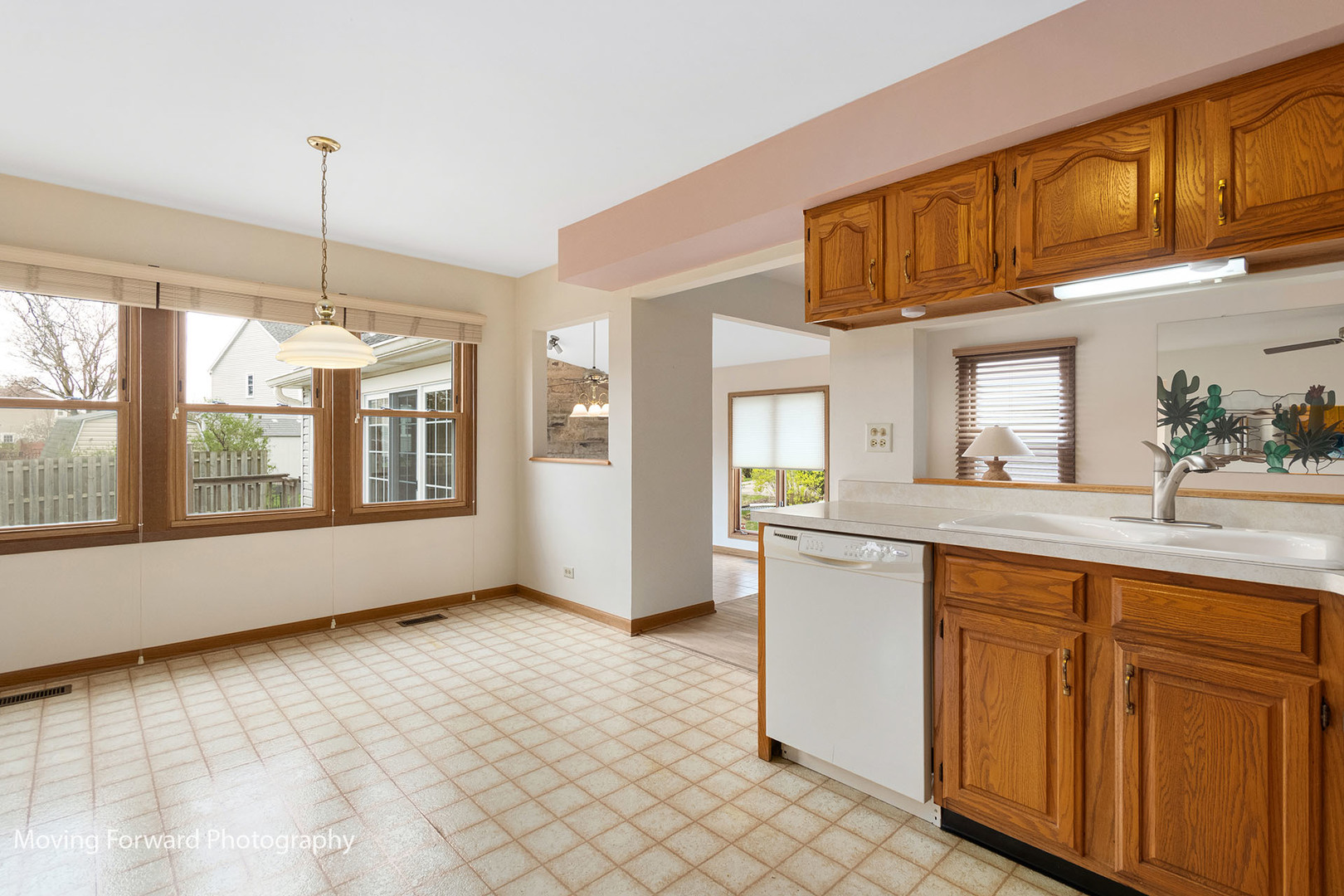4331 N Cottonwood Trail, Hoffman Estates, IL 60192