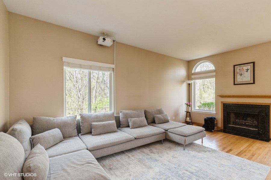 34253 N Homestead Road #5, Gurnee, IL 60031