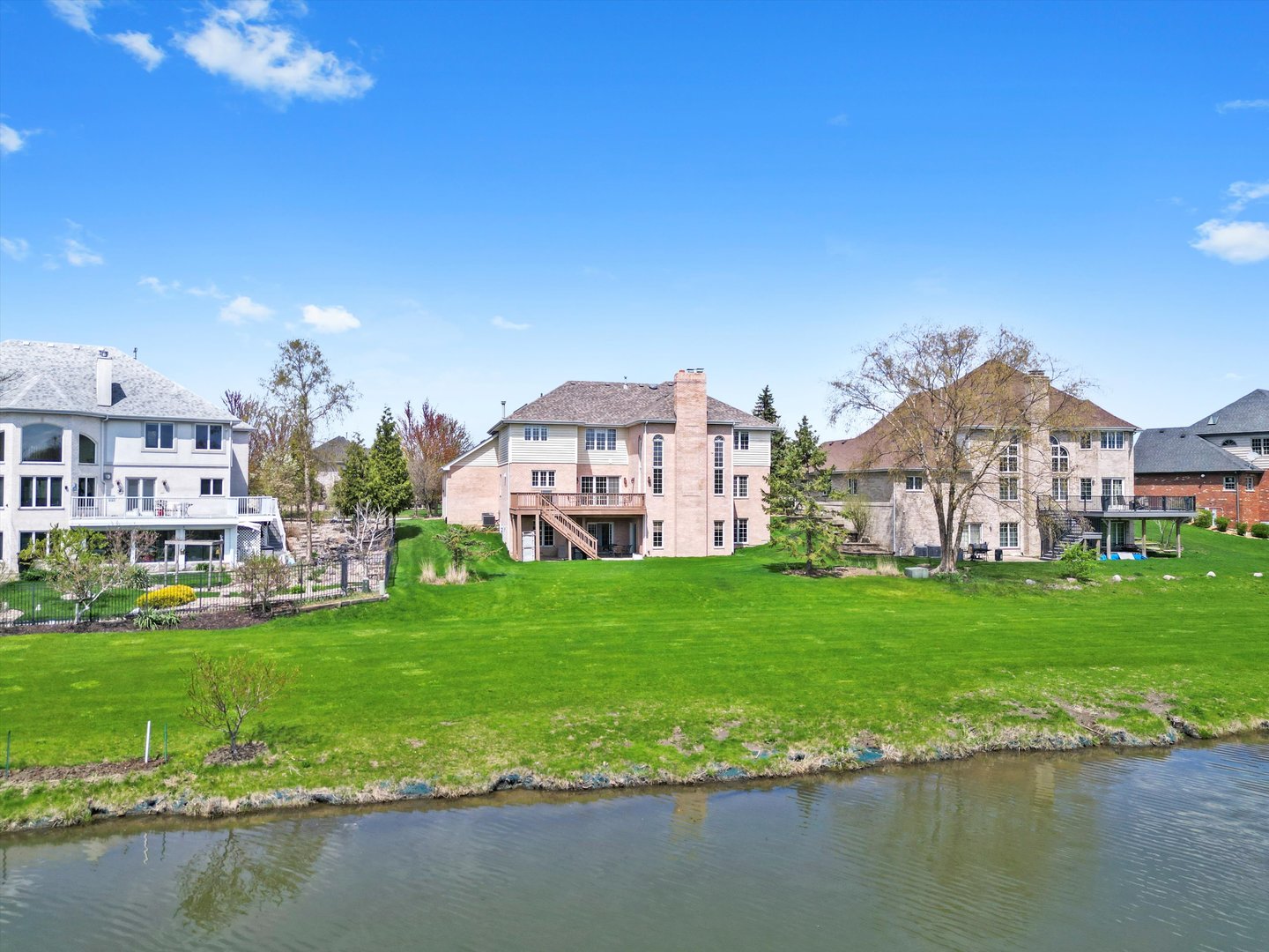 10825 Fawn Trail Drive, Orland Park, IL 60467