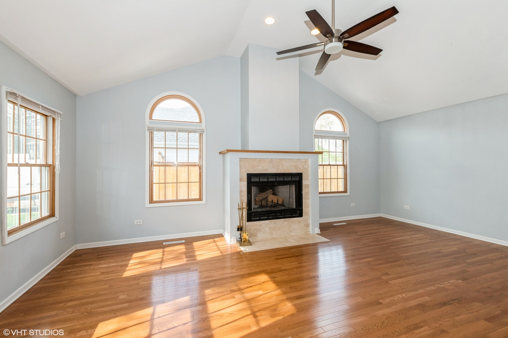 12521 S Harold Avenue, Palos Heights, IL 60463