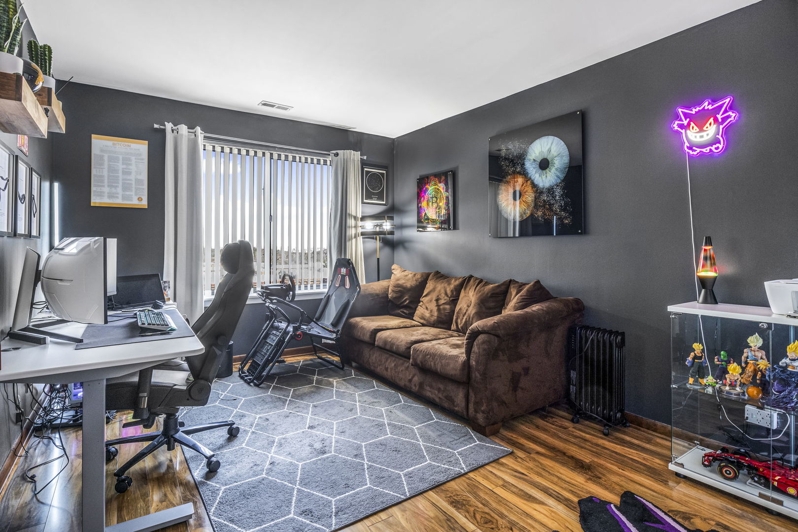 711 S RIVER Road #812, Des Plaines, IL 60016