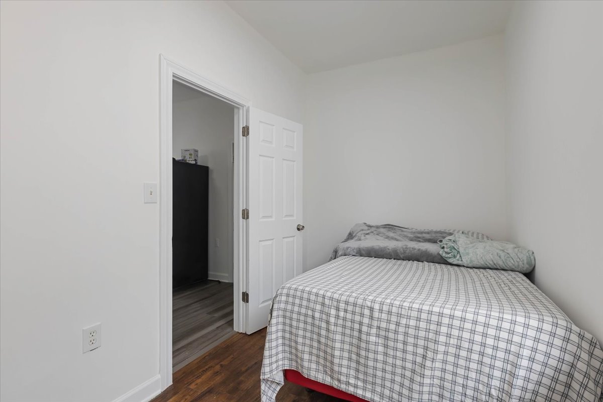 5154 S WOOD Street, Chicago, IL 60609