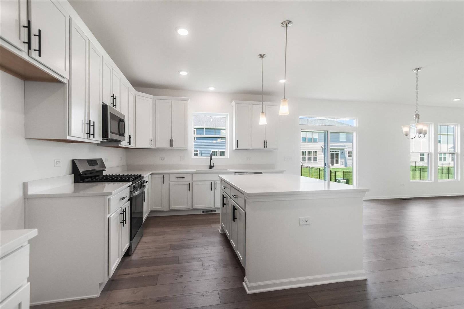 11381 Saxony Street, Huntley, IL 60142