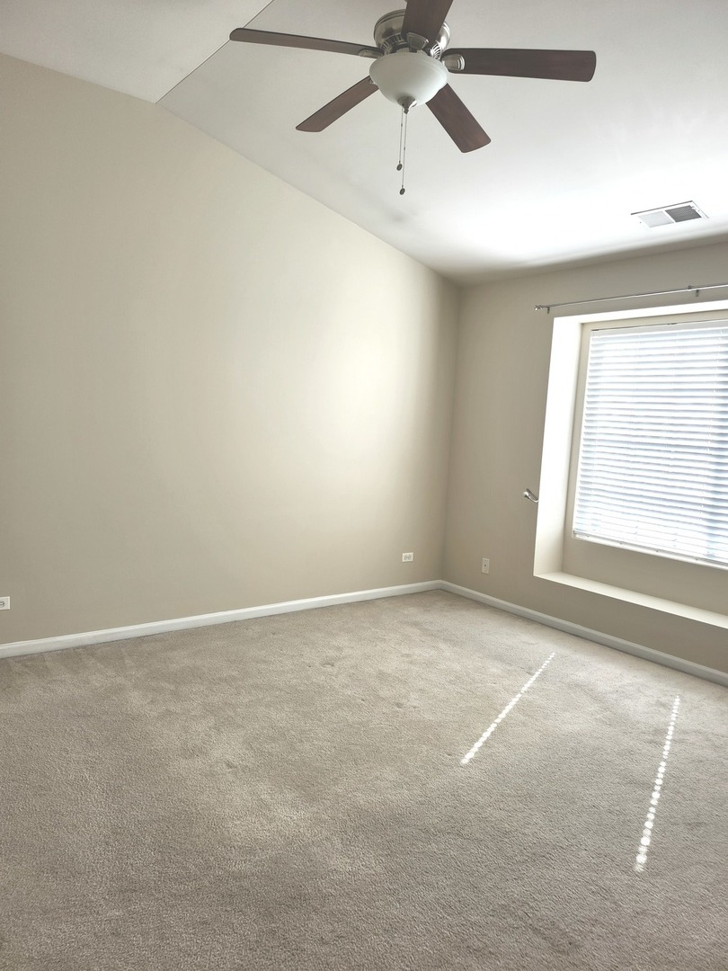 228 STATION PARK Circle, Grayslake, IL 60030
