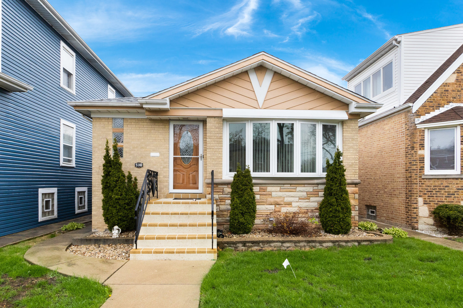 5140 N Natoma Avenue, Chicago, IL 60656