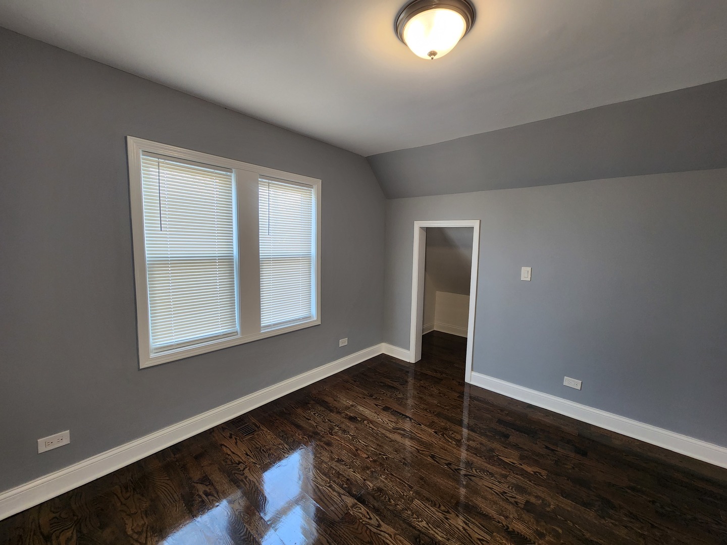 10141 S Wallace Street, Chicago, IL 60628