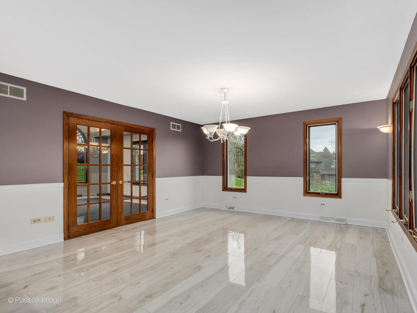 7549 Woodland Lane, Burr Ridge, IL 60527