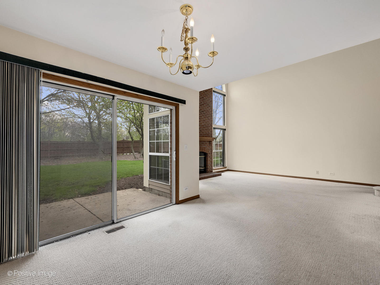 30W003 WILLOW Court #003, Warrenville, IL 60555