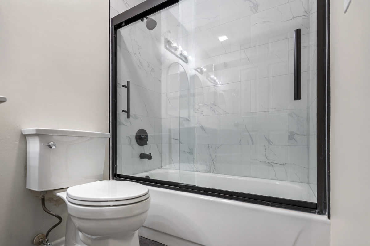 86 Gant Circle #F, Streamwood, IL 60107