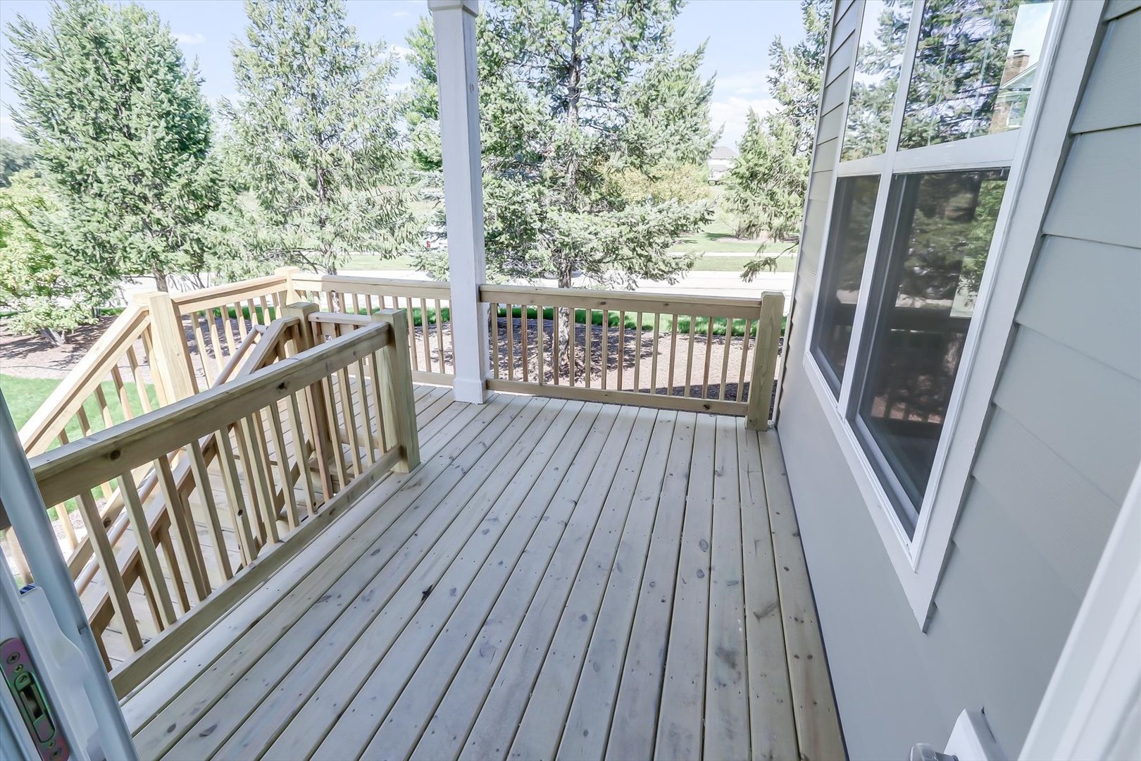 3 Harborside Way, Hawthorn Woods, IL 60047