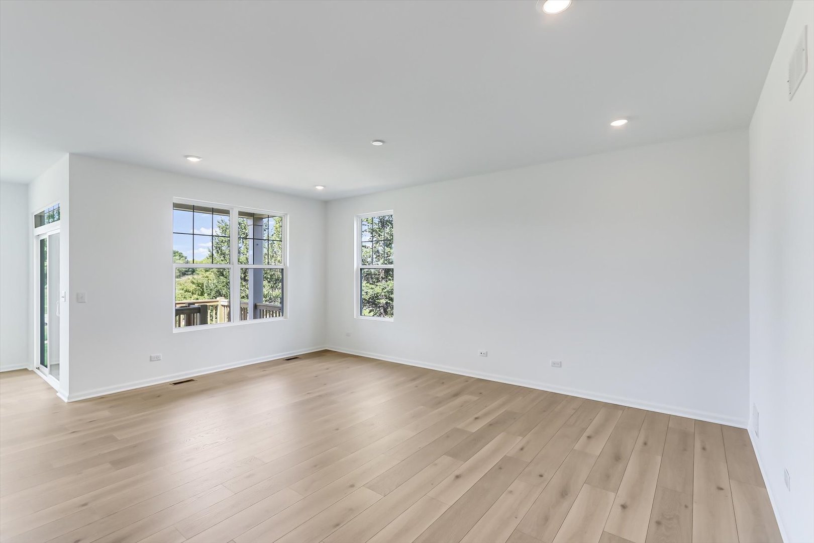 3 Harborside Way, Hawthorn Woods, IL 60047