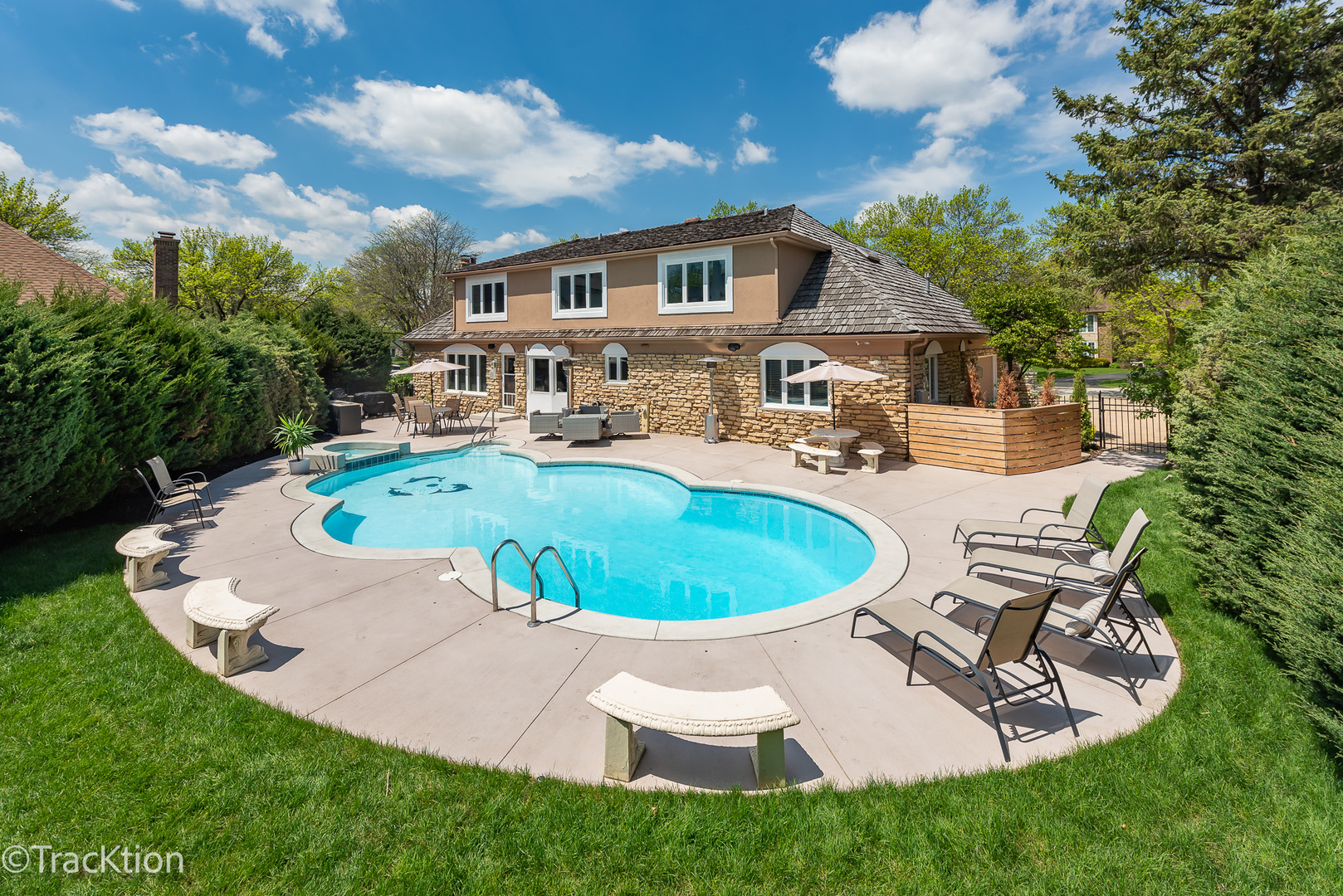 609 Ridgewood Court, Oak Brook, IL 60523