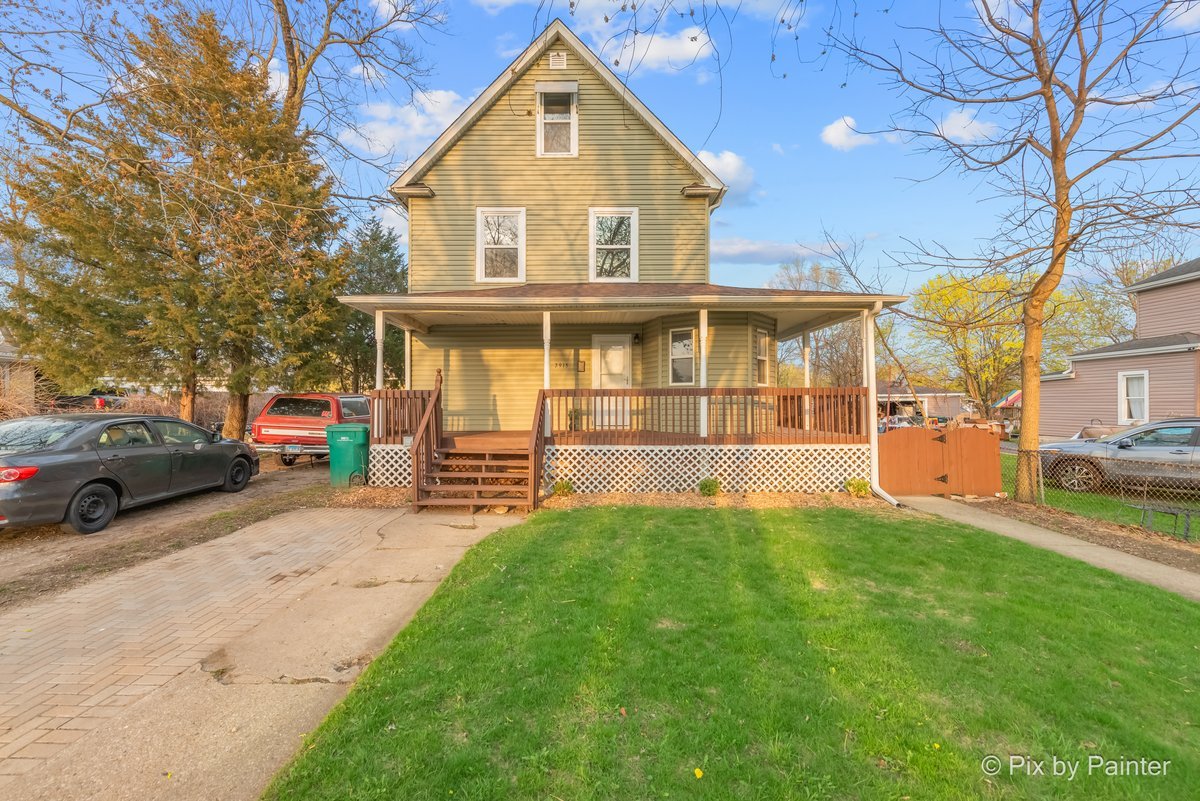 2915 Gilead Avenue, Zion, IL 60099