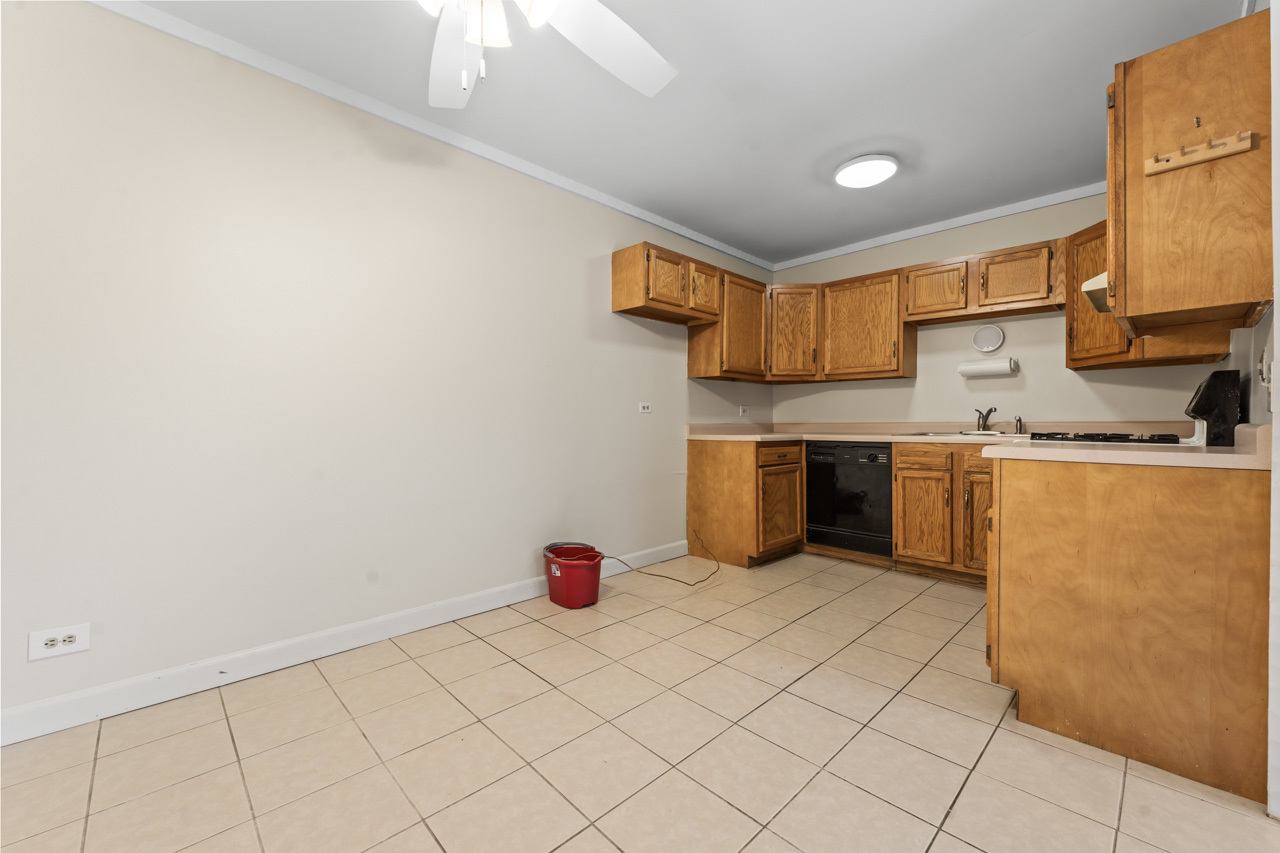 1575 Avati Lane #C, Aurora, IL 60505