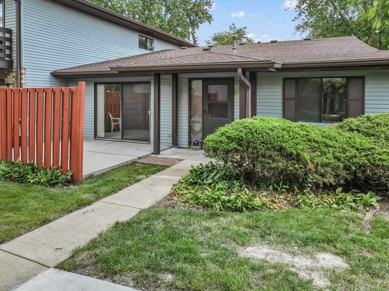 1575 Avati Lane #C, Aurora, IL 60505