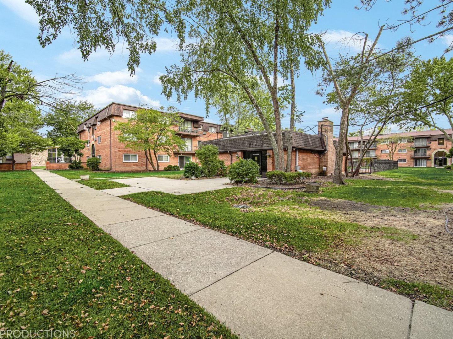 2345 185TH Court #25, Lansing, IL 60438