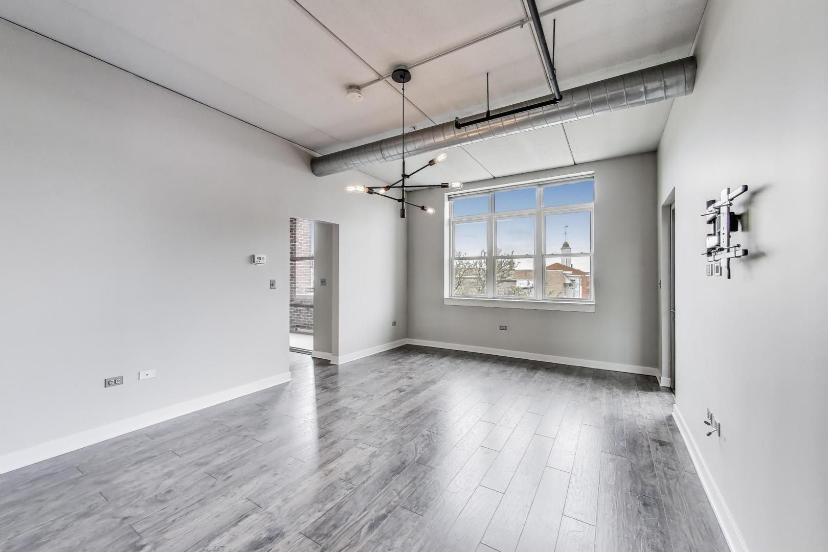 10 S Dunton Avenue #312, Arlington Heights, IL 60005