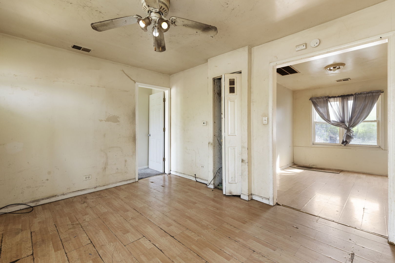 14533 ASHLAND Avenue, Harvey, IL 60426