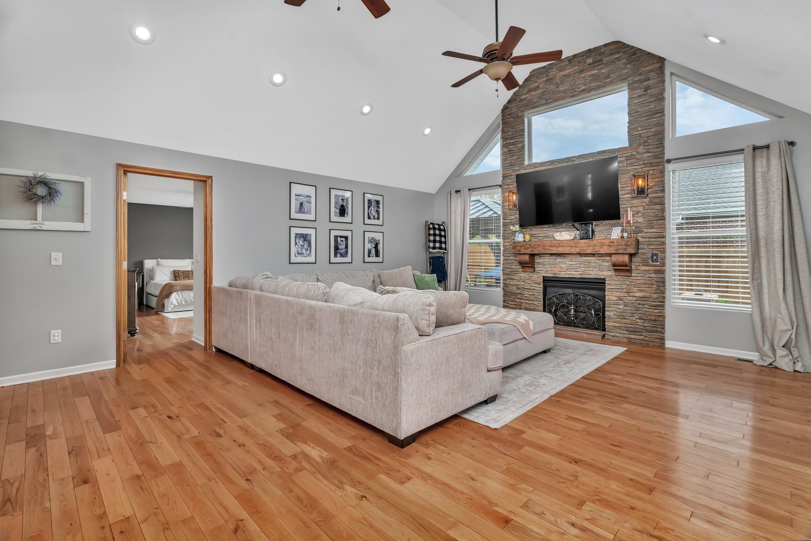 1304 Michael Drive, Morris, IL 60450