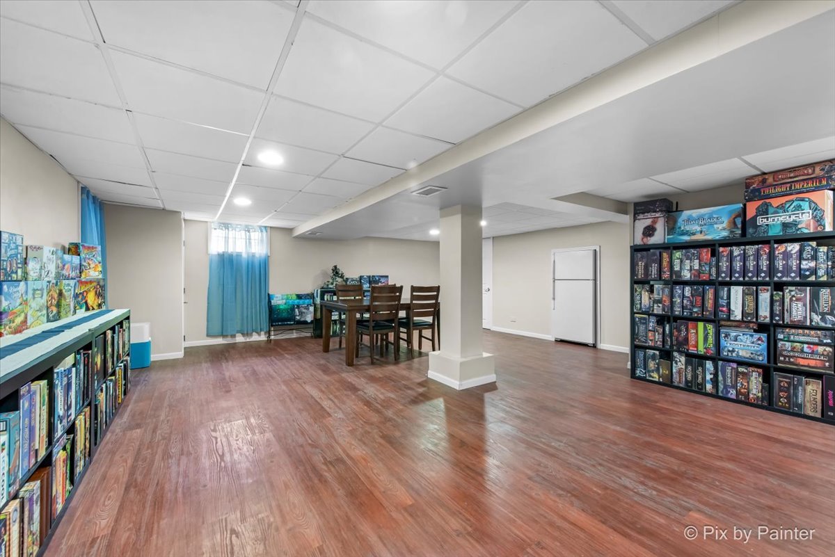 6561 Dunham Road, Downers Grove, IL 60515
