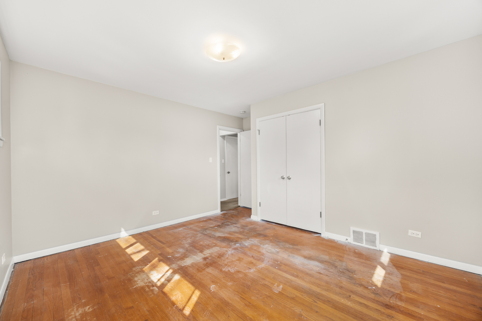 1405 Evergreen Road, Homewood, IL 60430