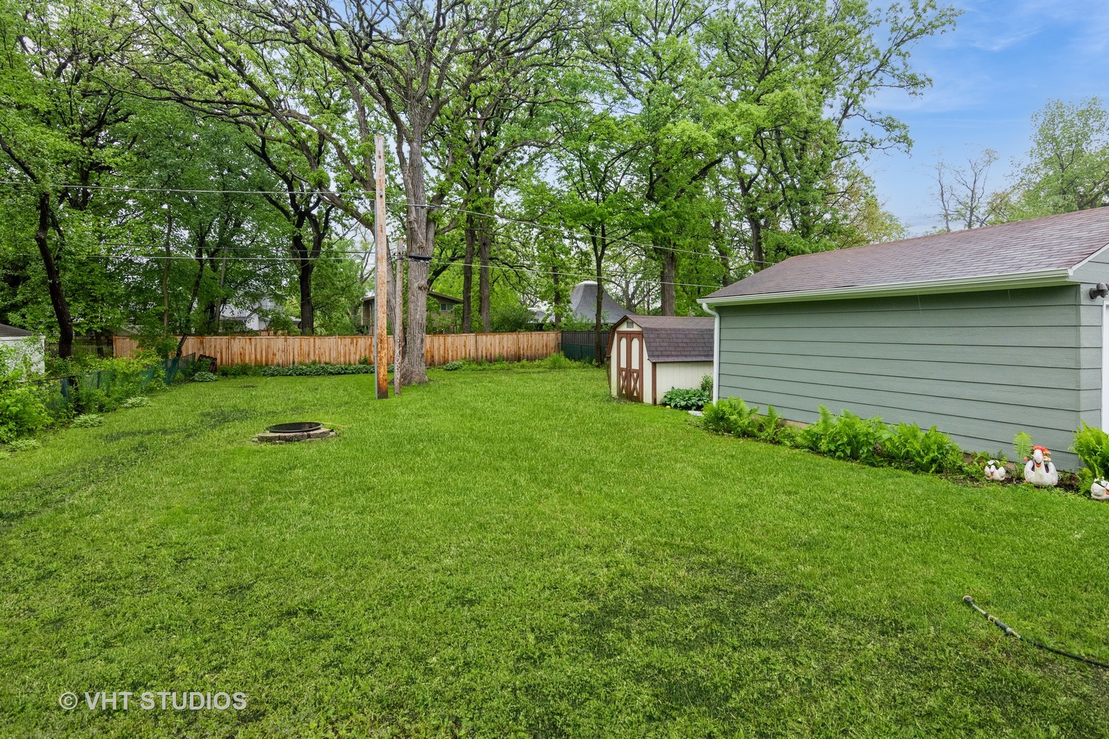 2365 N Barrington Woods Road, Palatine, IL 60074
