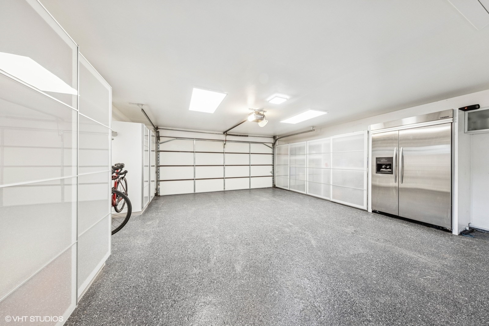 11016 84th Place, Willow Springs, IL 60480