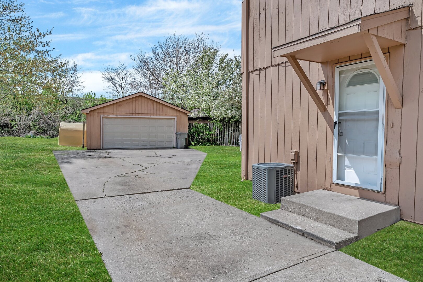 415 S Raven Road #0, Shorewood, IL 60404