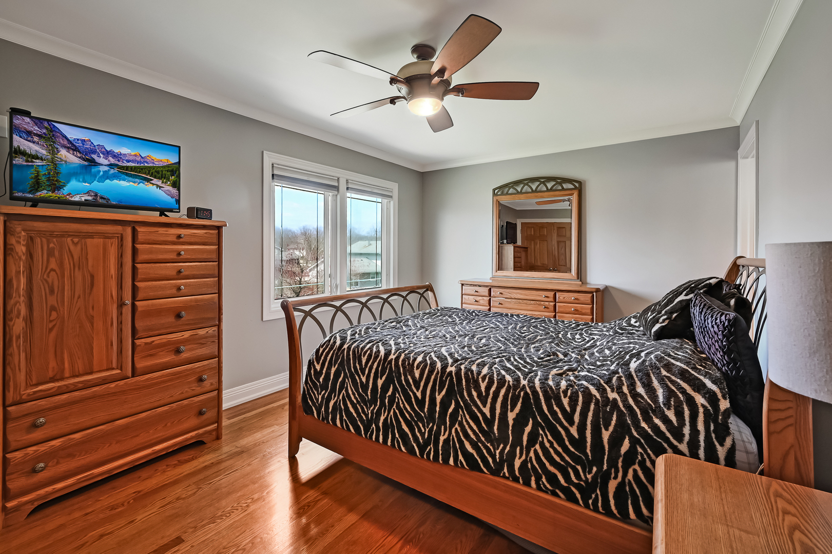 308 Oakbrook Court, Bartlett, IL 60103